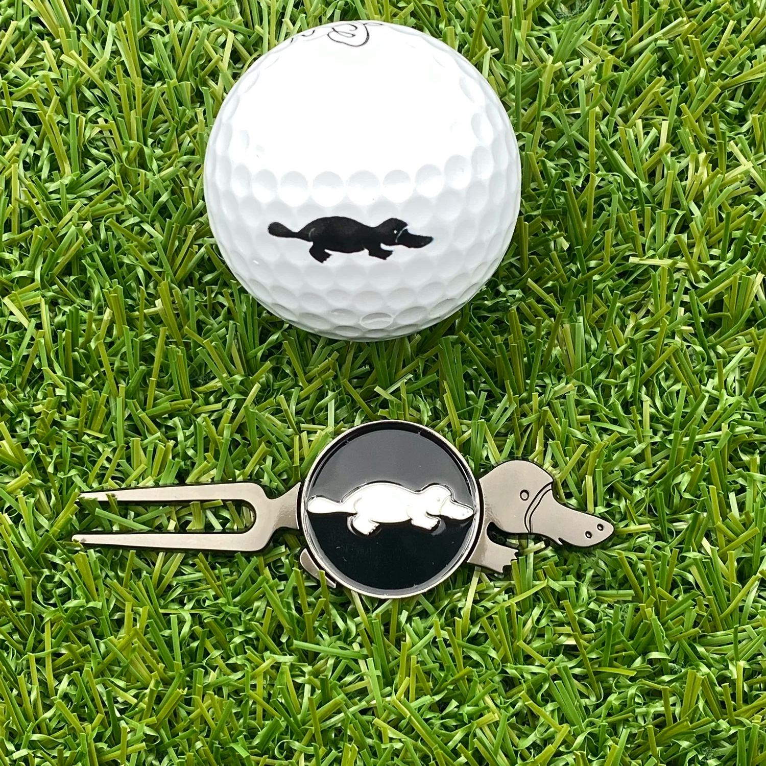 Platypus Divot Tool with Magnetic Ball Marker
